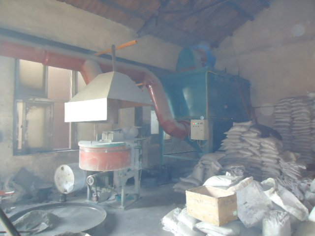 天津炭黑粉塵濾筒除塵器-天津市富萊爾環(huán)保設(shè)備有限公司